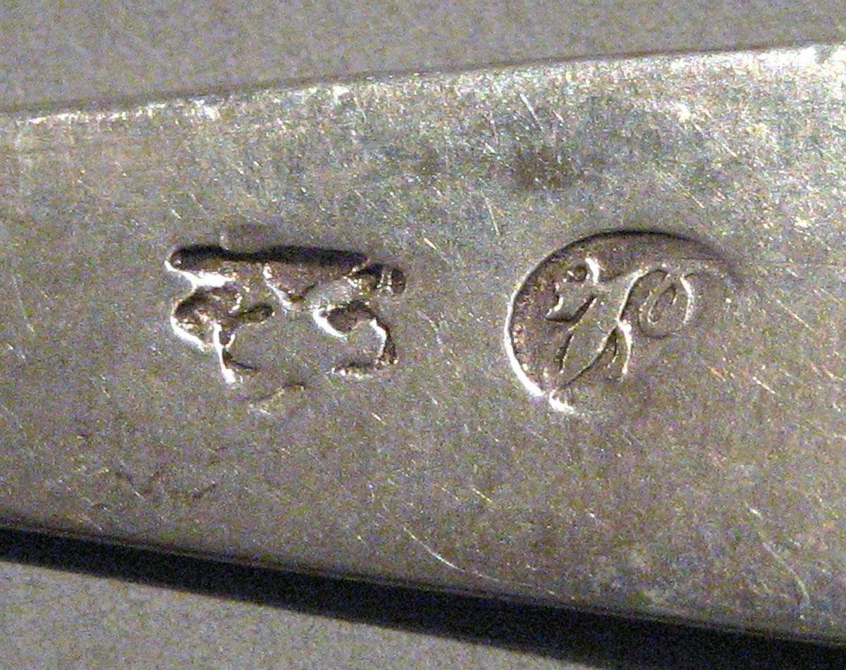1998.0004.297 Silver Spoon marks