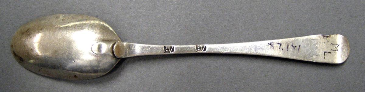 1998.0004.3003 Silver Spoon underside