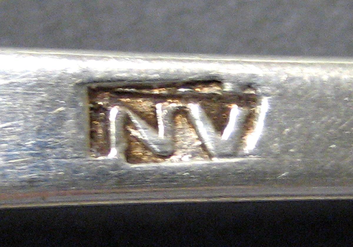 1998.0004.3004 Silver Spoon mark