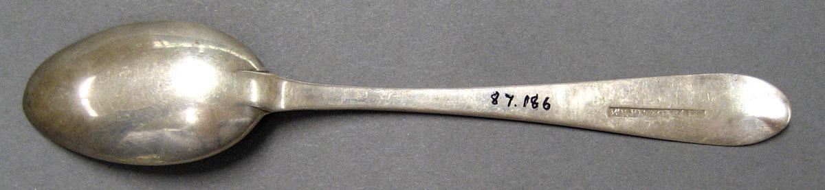 1998.0004.3008 Silver Spoon underside