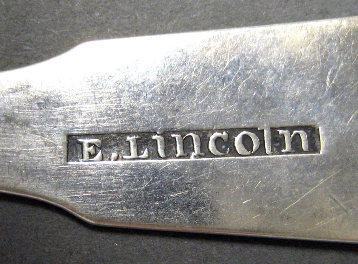 1998.0004.3012.002 Silver Spoon mark