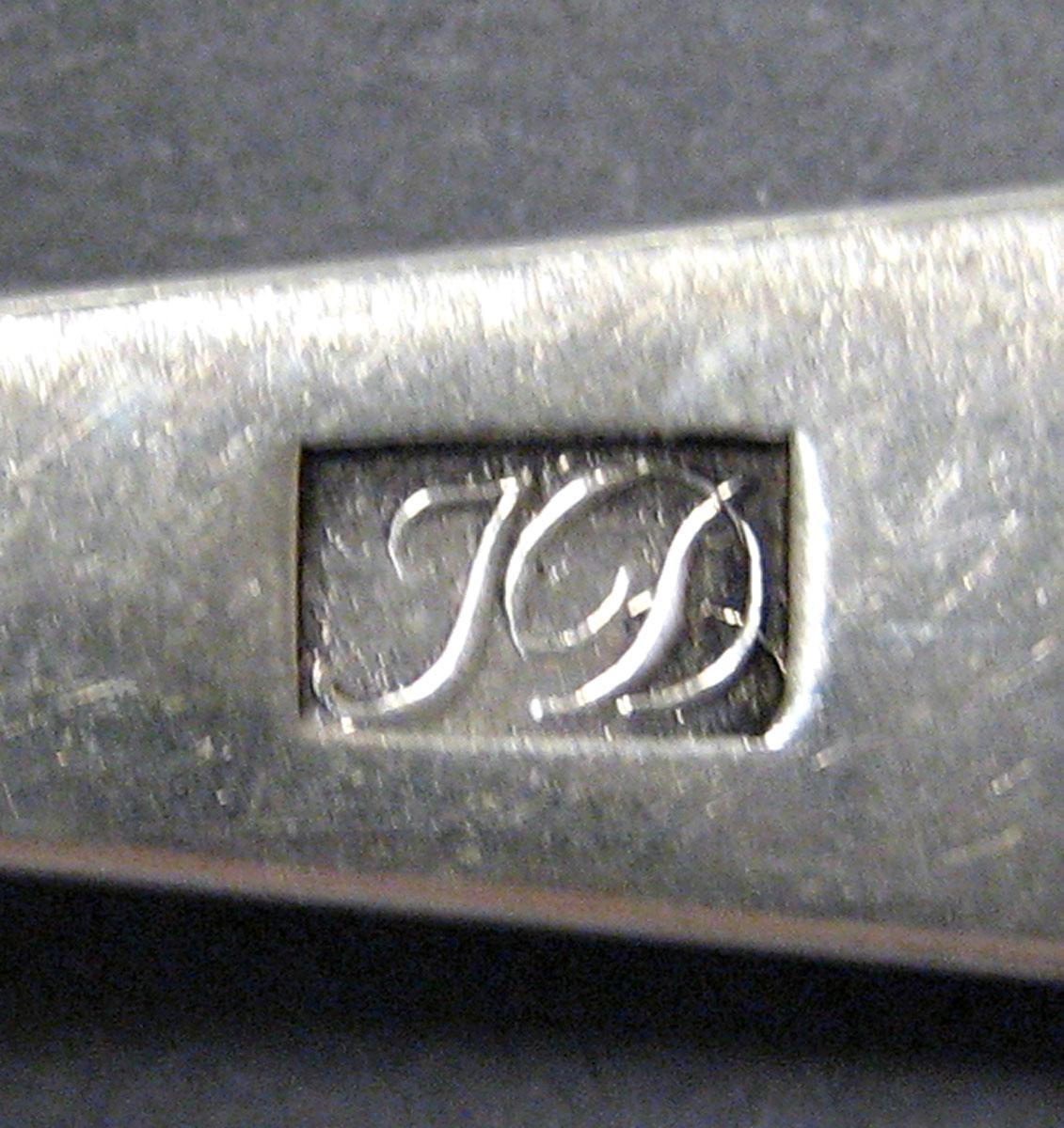 1998.0004.3021.001 Silver Spoon mark