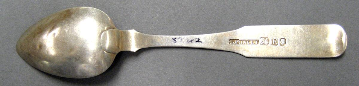1998.0004.3024 Silver Spoon underside