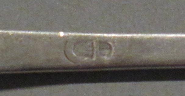 1998.0004.3033 spoon mark