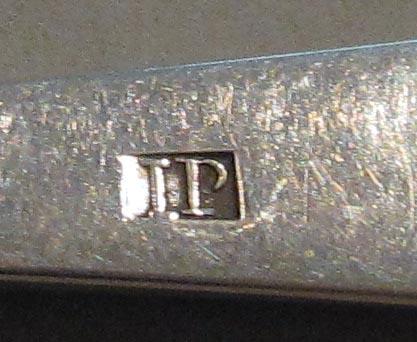 1998.0004.3042 spoon mark