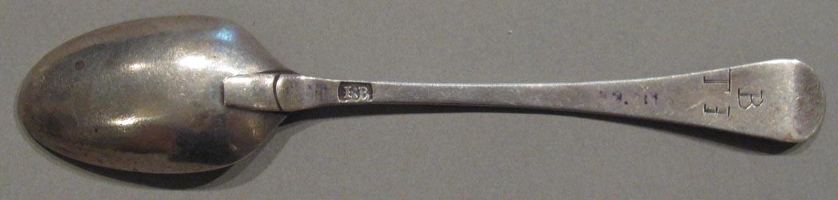 1998.0004.3045 spoon underside