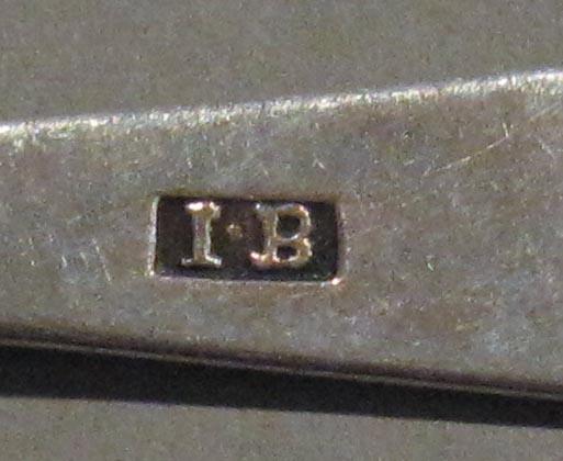 1998.0004.3048 spoon mark