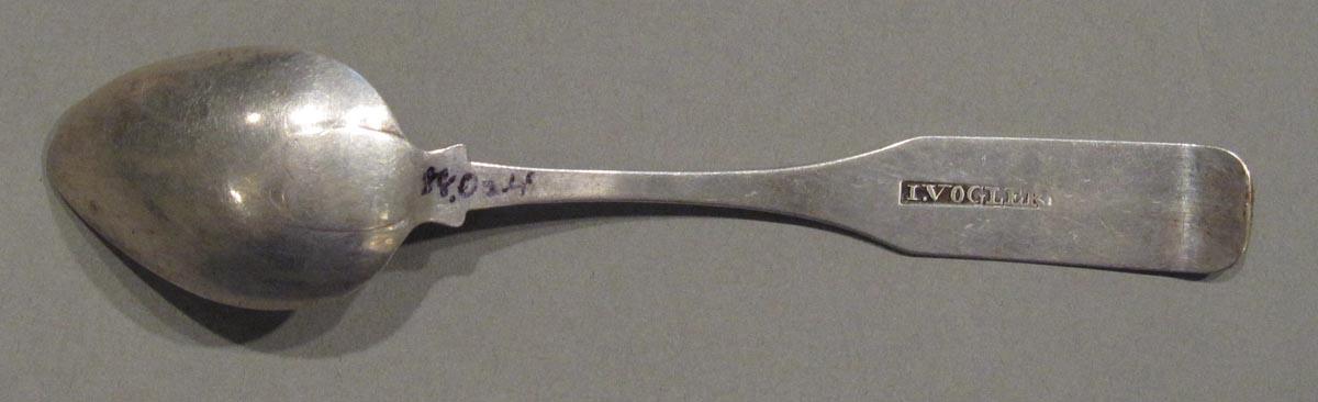 1998.0004.3050 spoon underside
