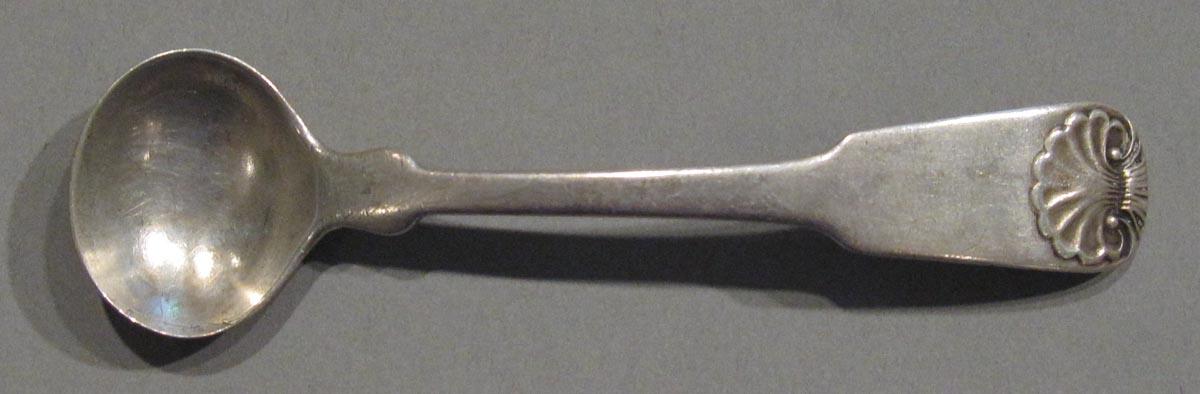 1998.0004.3053.001 spoon upper surface