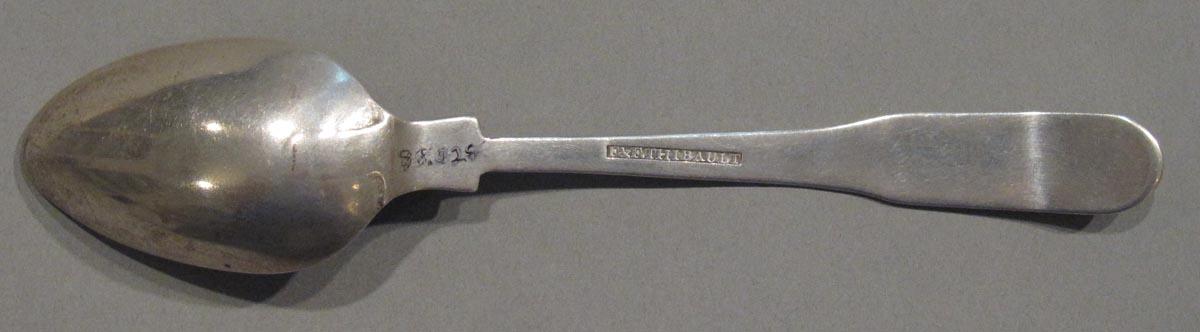 1998.0004.3054.001 spoon underside