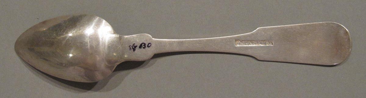 1998.0004.3056.002 spoon underside