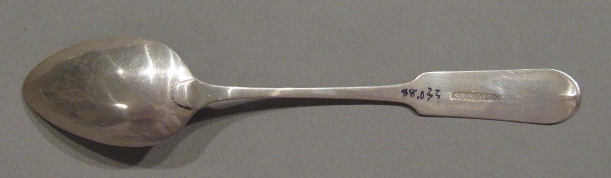 1998.0004.3059 spoon underside
