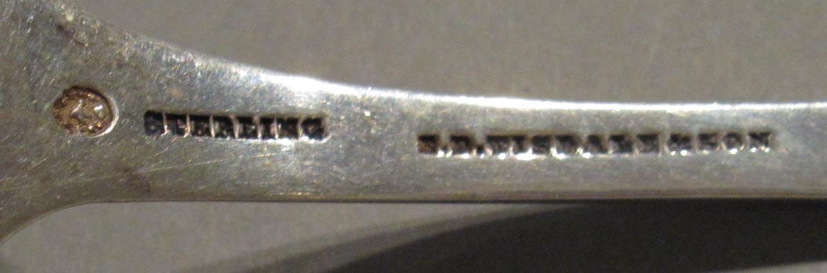 1998.0004.3061 spoon marks