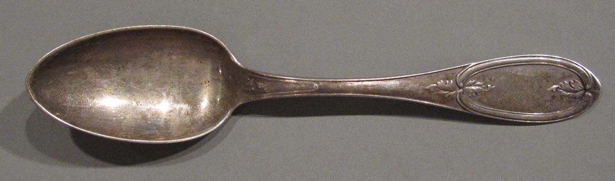 1998.0004.3062 spoon upper surface