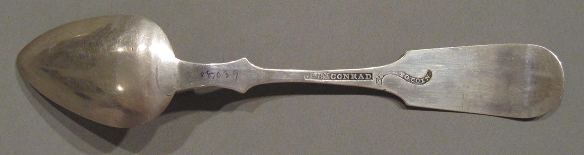 1998.0004.3065.002 spoon underside