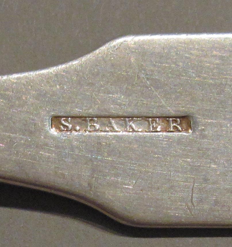 1998.0004.3067 spoon mark