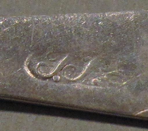 1998.0004.3071.001 spoon mark
