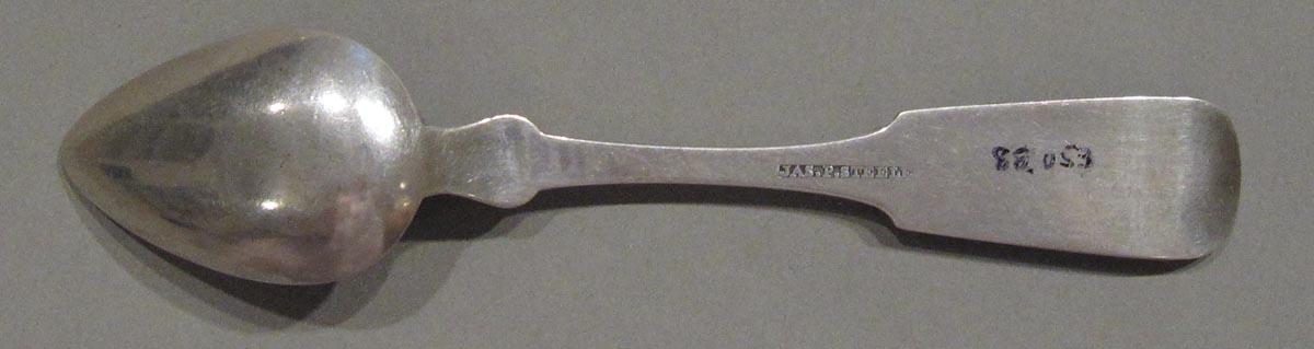 1998.0004.3079 spoon underside