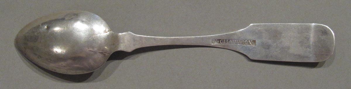1998.0004.3080.004 spoon underside