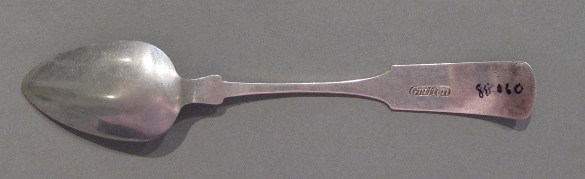 1998.0004.3086 spoon underside