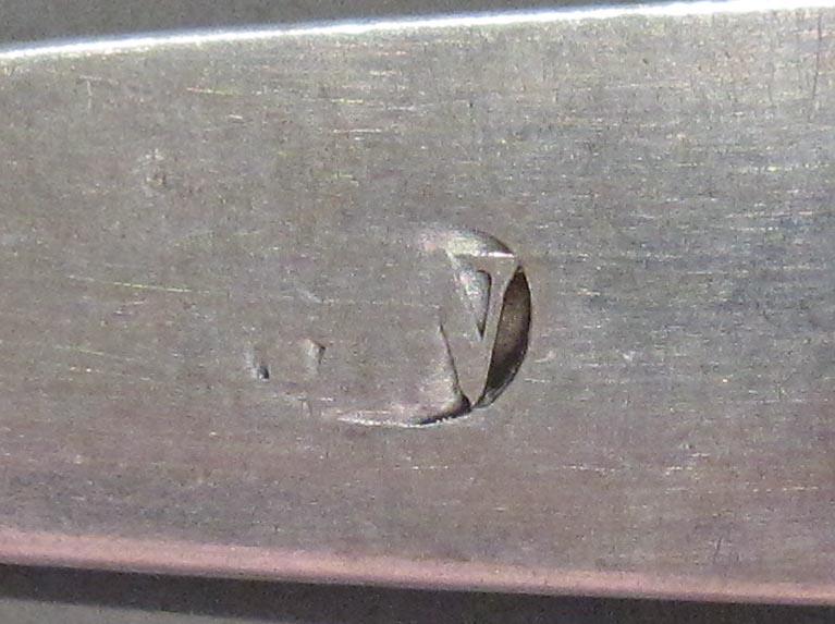 1998.0004.3097.001 spoon mark