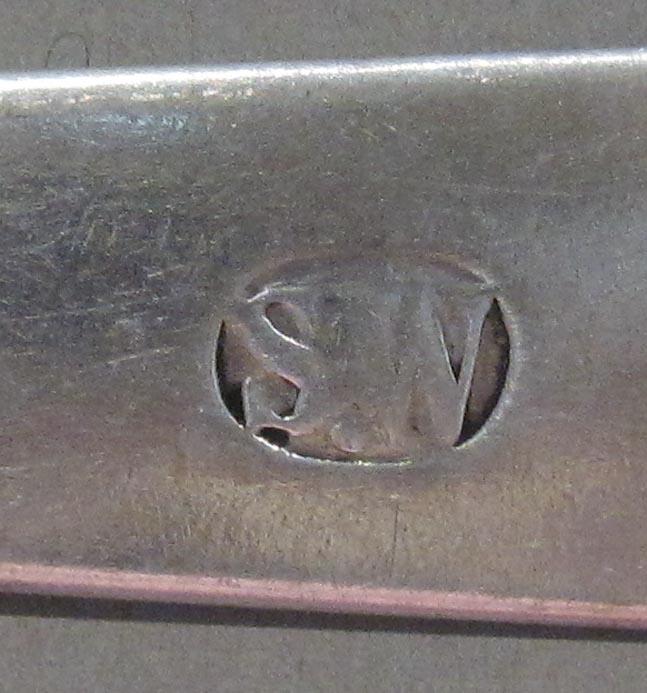1998.0004.3097.002 spoon mark