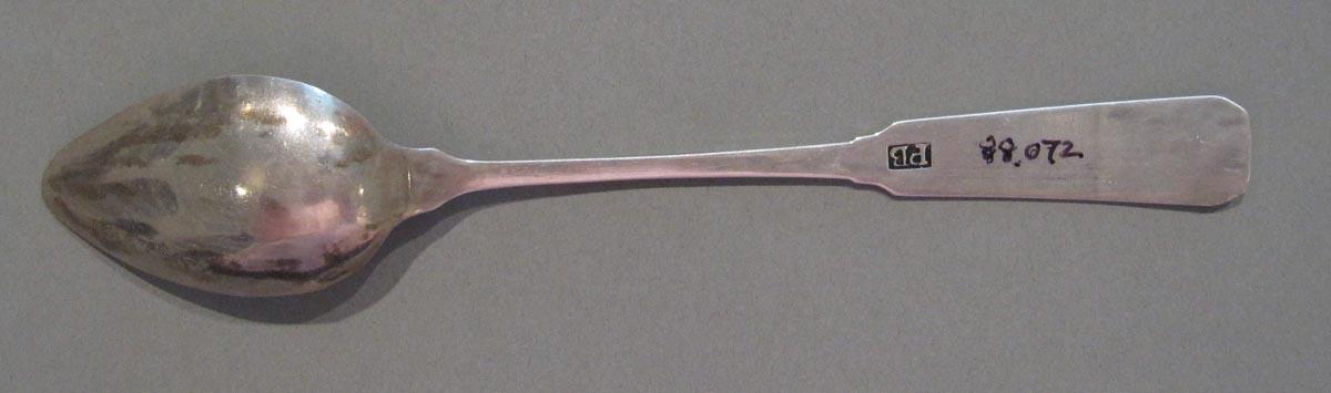 1998.0004.3098 spoon underside