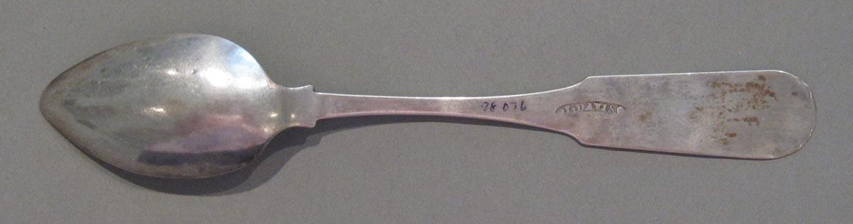 1998.0004.3101 spoon underside