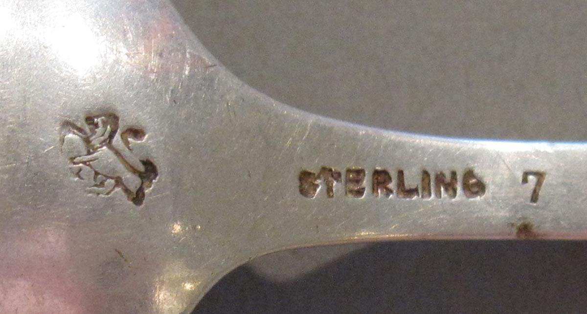 1998.0004.3105 spoon marks 1