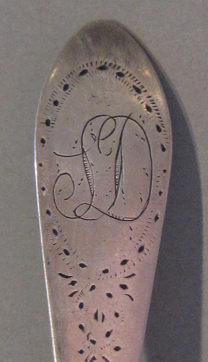 1998.0004.3107 spoon engraving