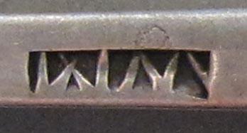 1998.0004.3110 spoon mark