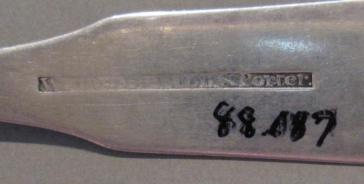 1998.0004.3112 spoon mark