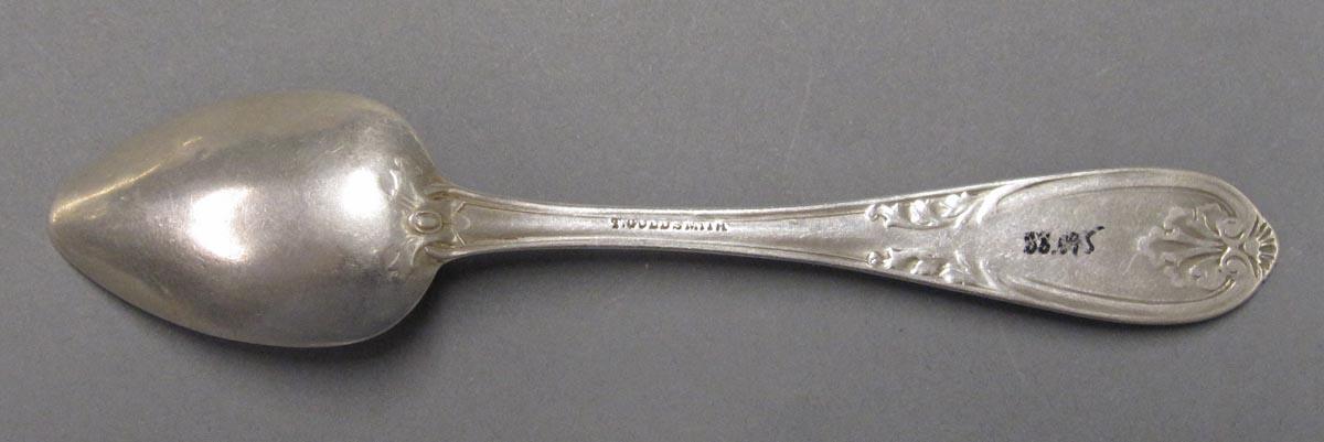 1998.0004.3120.001 spoon underside
