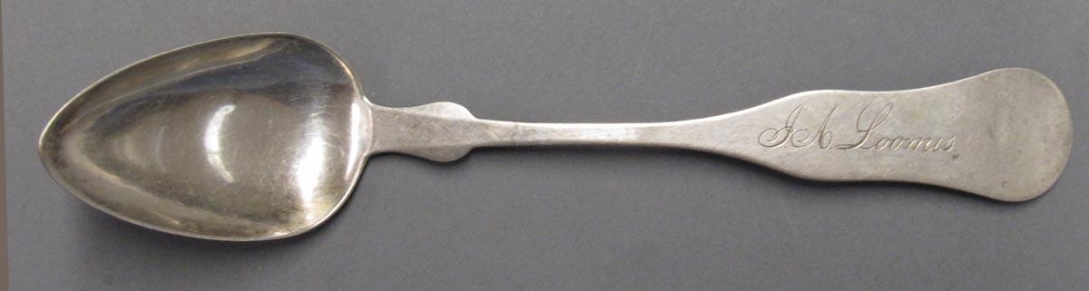 1998.0004.3128.002 spoon upper surface