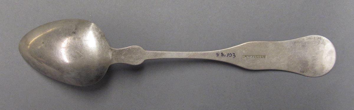 1998.0004.3128.002 spoon underside