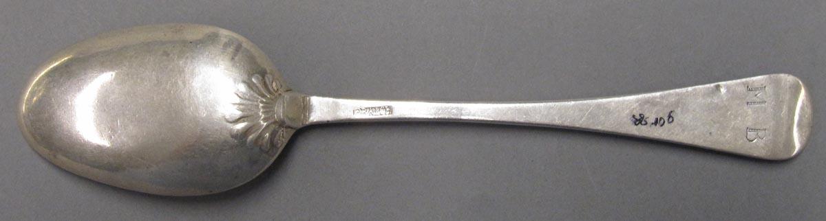 1998.0004.3131 spoon undersidee