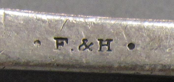 1998.0004.3140 spoon mark