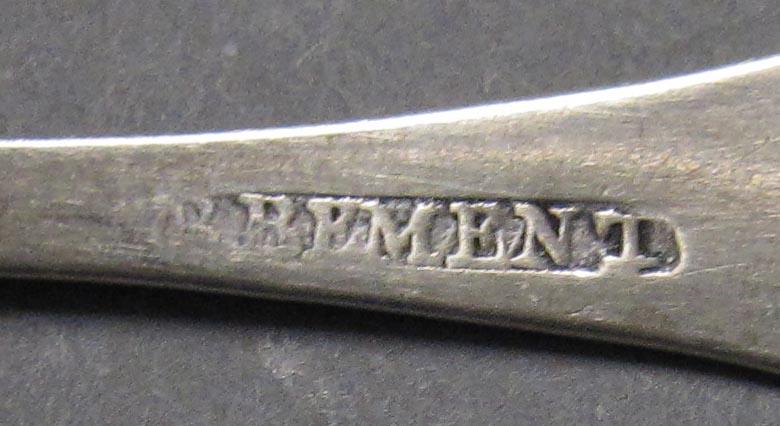 1998.0004.3142.001 spoon mark