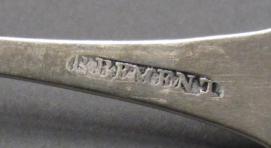 1998.0004.3142.002 spoon mark