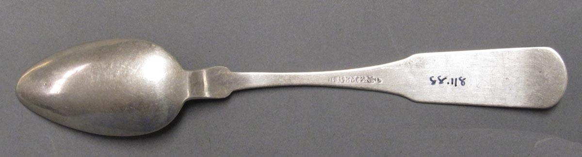 1998.0004.3142.003 spoon underside