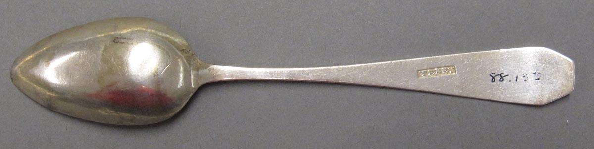 1998.0004.3160.005 spoon underside