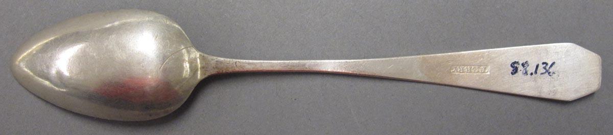 1998.0004.3160.006 spoon underside