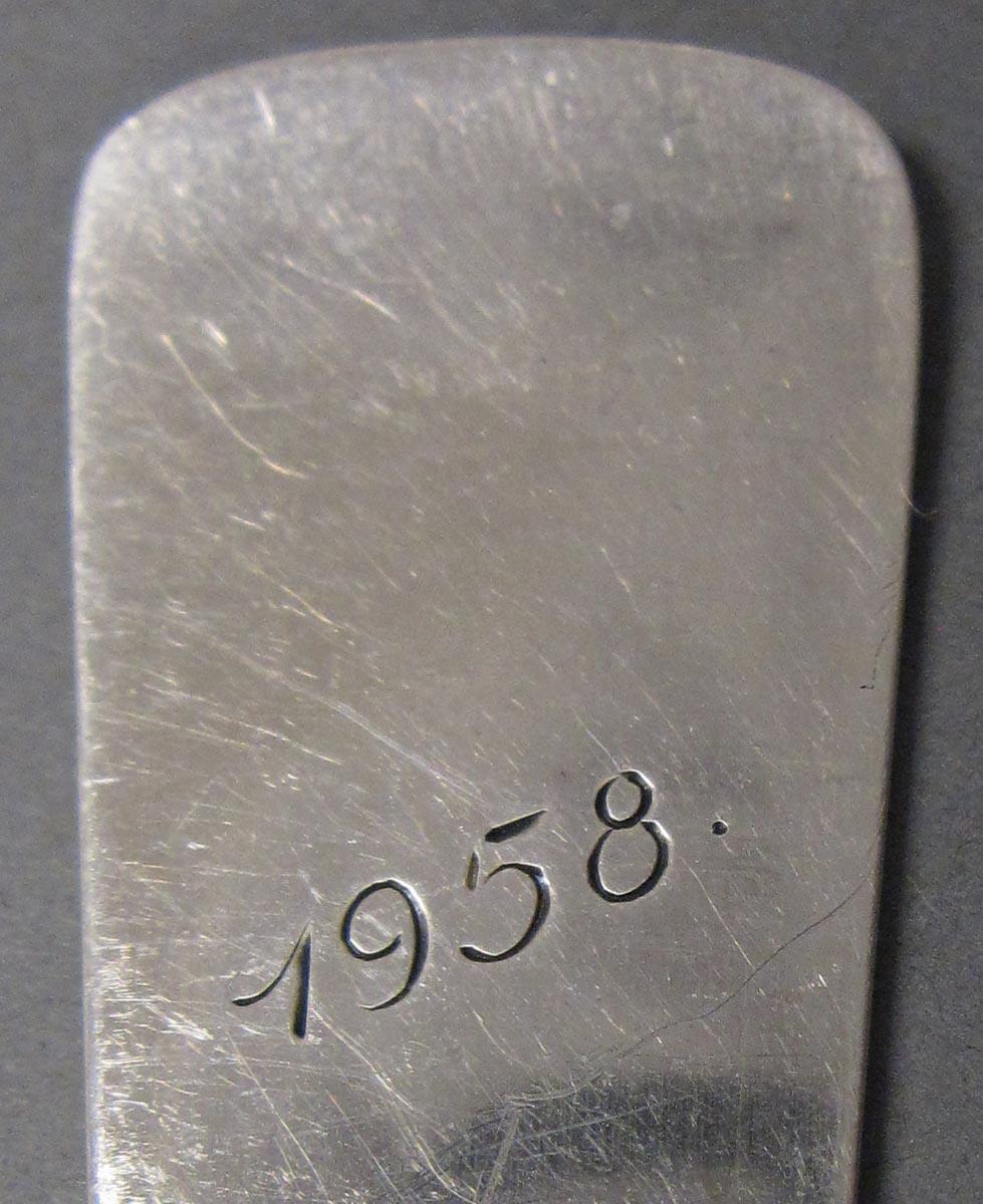 1998.0004.3162 spoon engraving