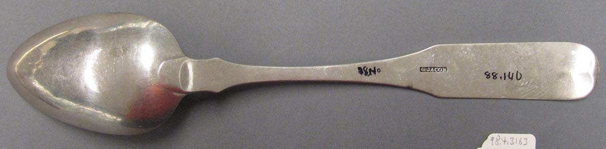 1998.0004.3163 spoon underside
