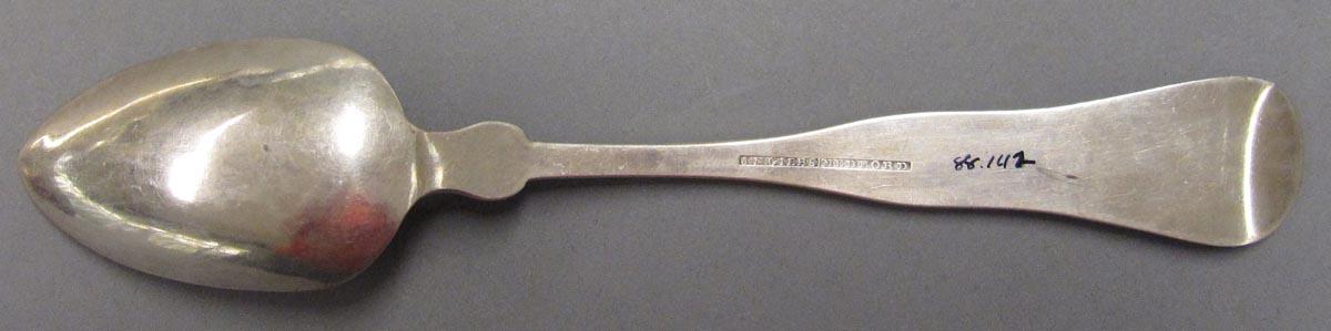 1998.0004.3165 spoon underside