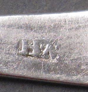 1998.0004.3171.003 spoon mark