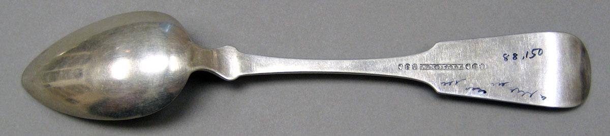 1998.0004.3173 Silver Spoon underside