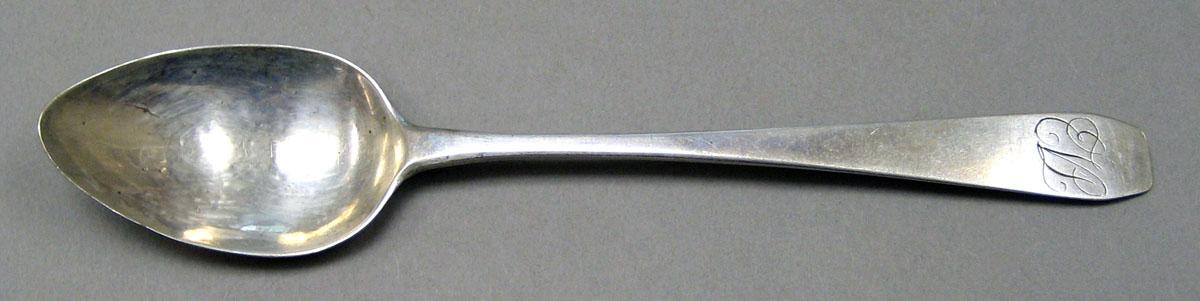 1998.0004.3175 Silver Spoon upper surface