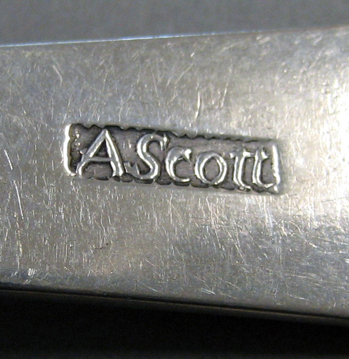 1998.0004.3182 Silver Spoon mark