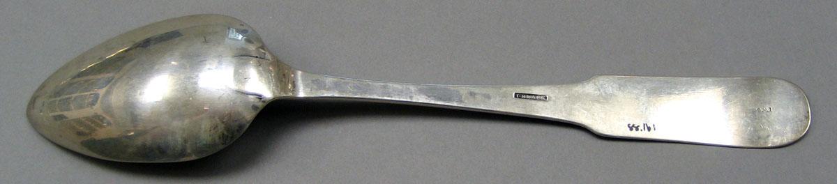 1998.0004.3184.002 Silver Spoon underside
